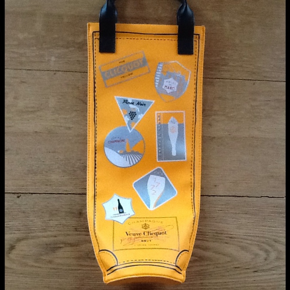 🌼🌼Veuve Clicquot Orange Insulated Champagne Tote